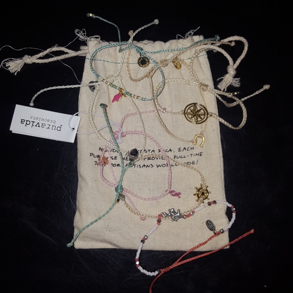 PURA VIDA CHARM BRACLETS-set of 7